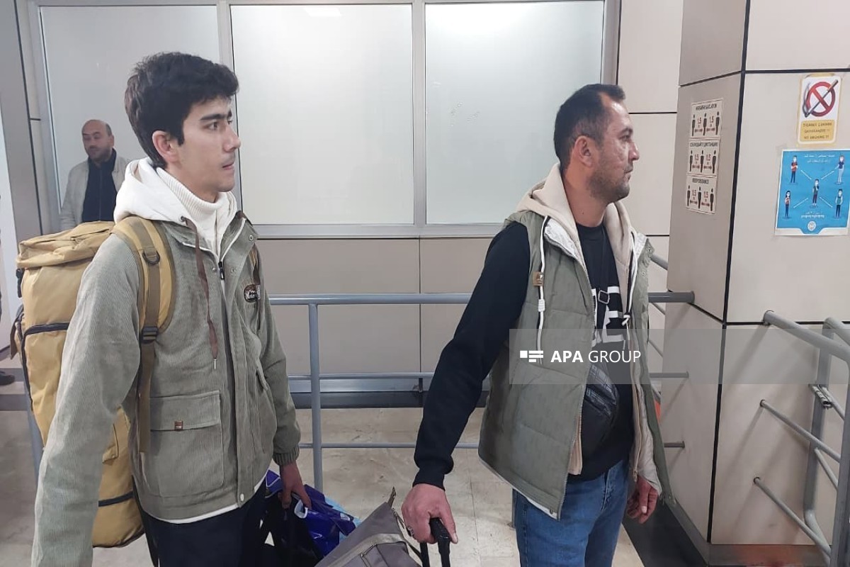 Восемь граждан Таджикистана эвакуированы через границу Азербайджана-ФОТО 