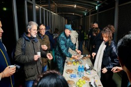 Число эвакуированных через границу Азербайджана иностранцев достигло 1317 -ФОТО 