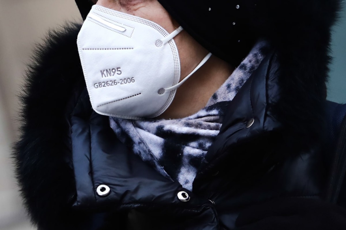 Исследование: маски от коронавируса могли защищать сердце