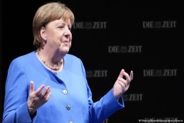 Экс-канцлер Германии призвала Европу к диалогу с Москвой