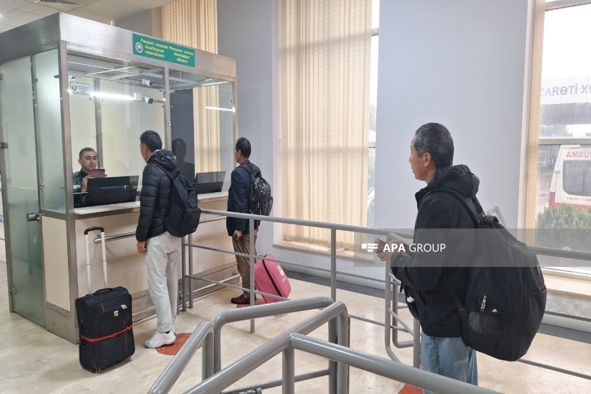 В течение дня из Ирана через границу Азербайджана эвакуированы 25 человек -ФОТО 