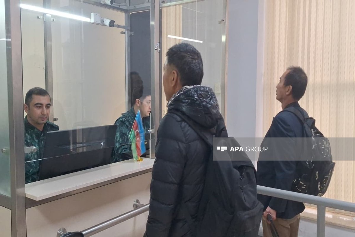 В течение дня из Ирана через границу Азербайджана эвакуированы 25 человек -ФОТО 