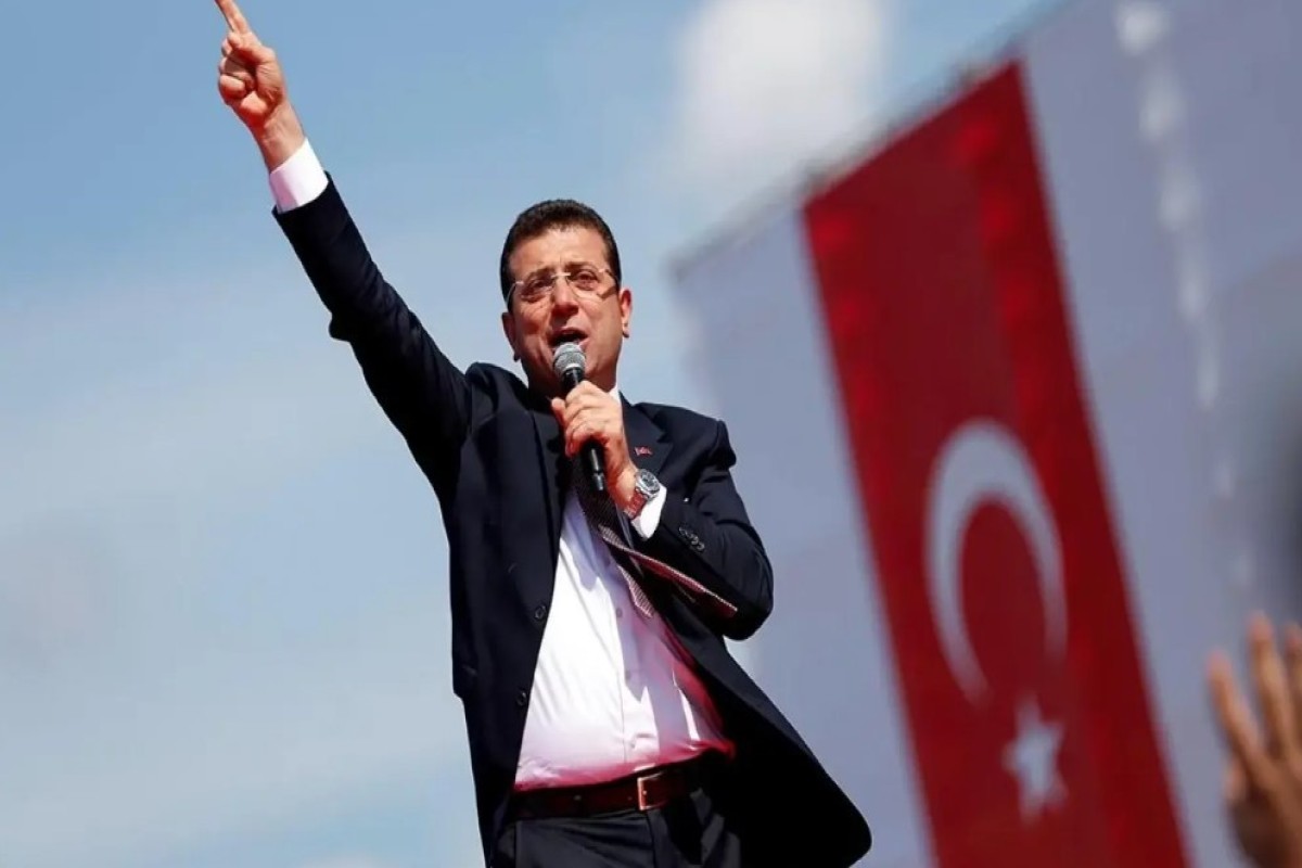 В Турции начинается суд над мэром Стамбула, оппозиционером Экремом Имамоглу