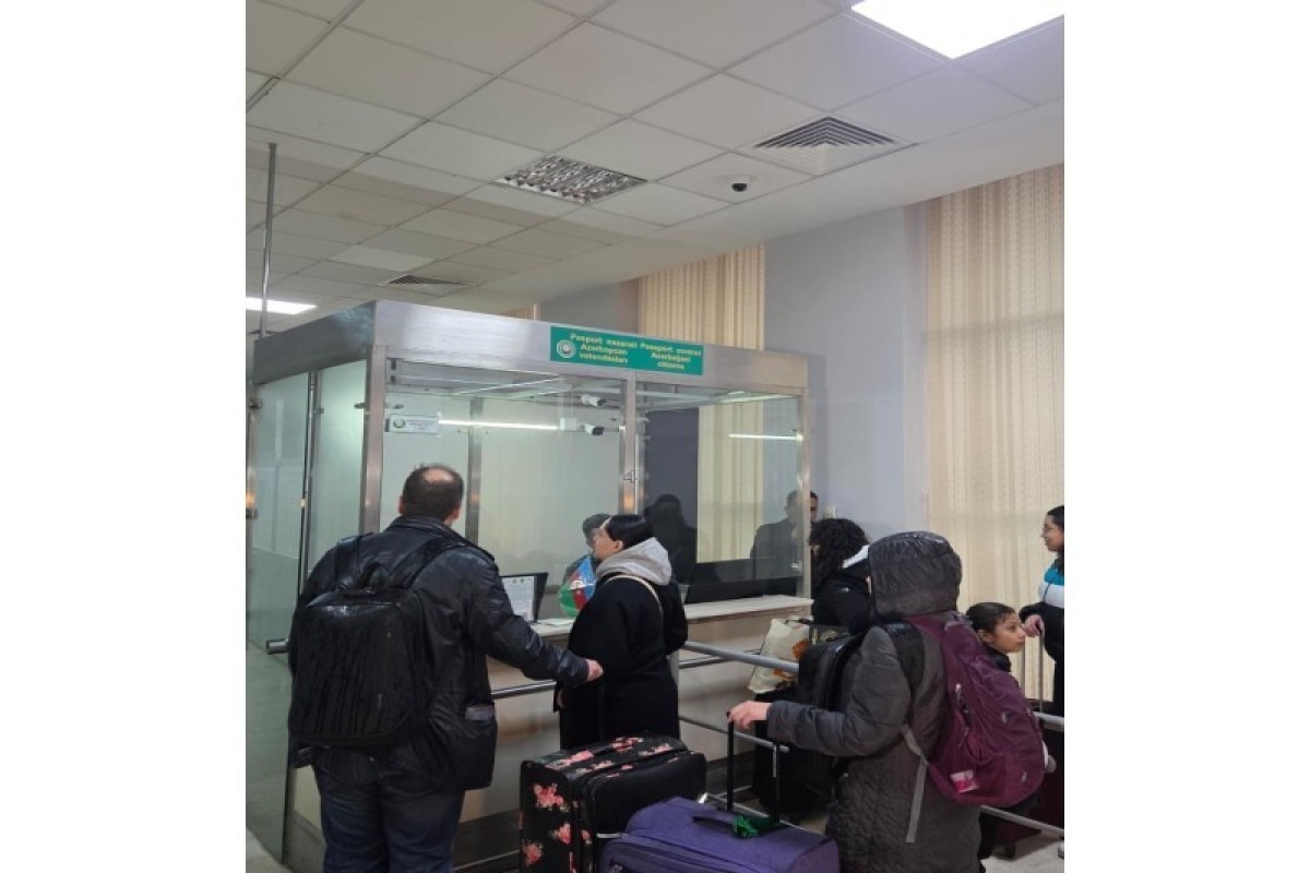 Азербайджан продолжает помощь в эвакуации иностранных граждан из Ирана -ФОТО 