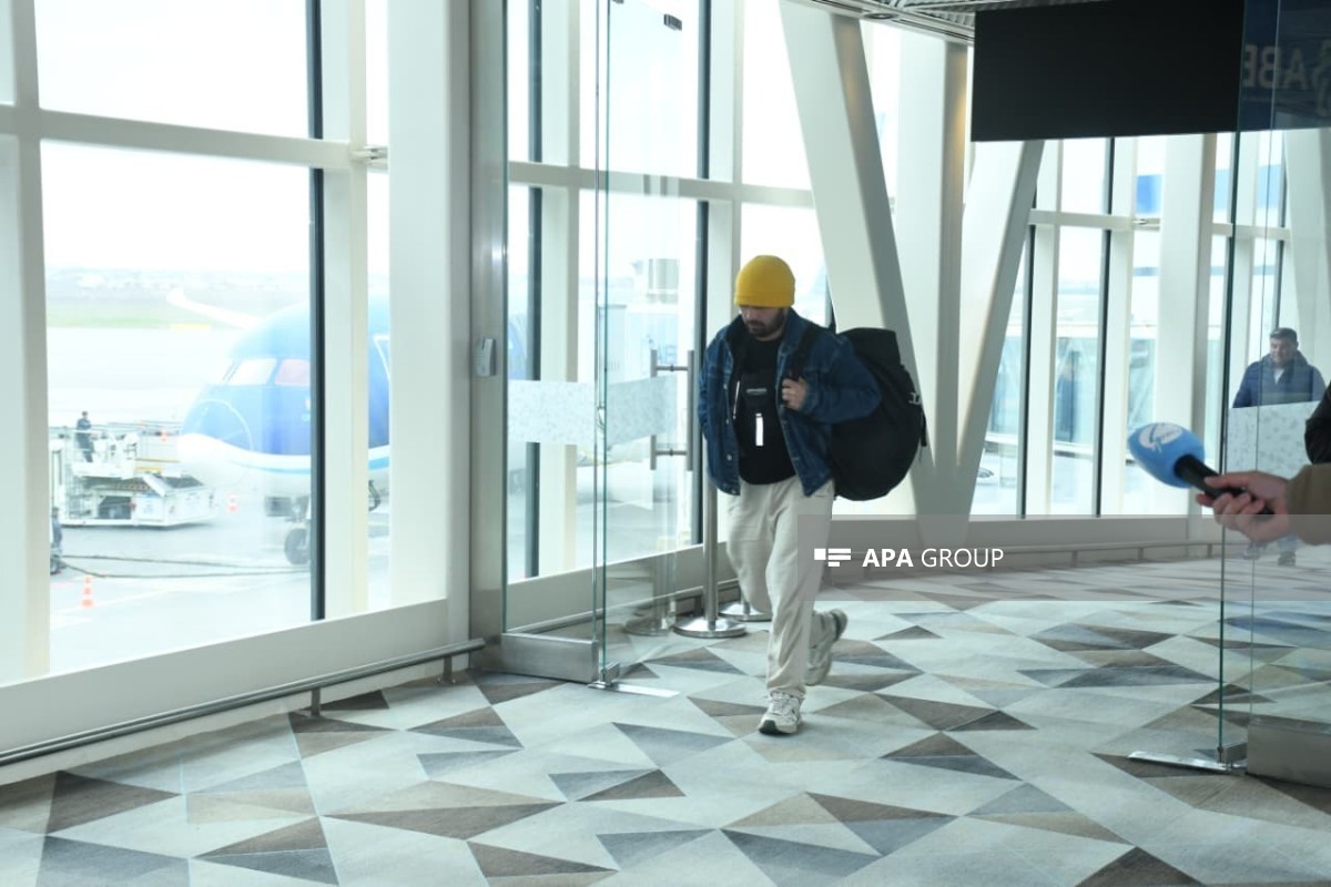 Спецрейс AZAL доставил на родину граждан из ОАЭ и Омана-ОБНОВЛЕНО -ВИДЕО 