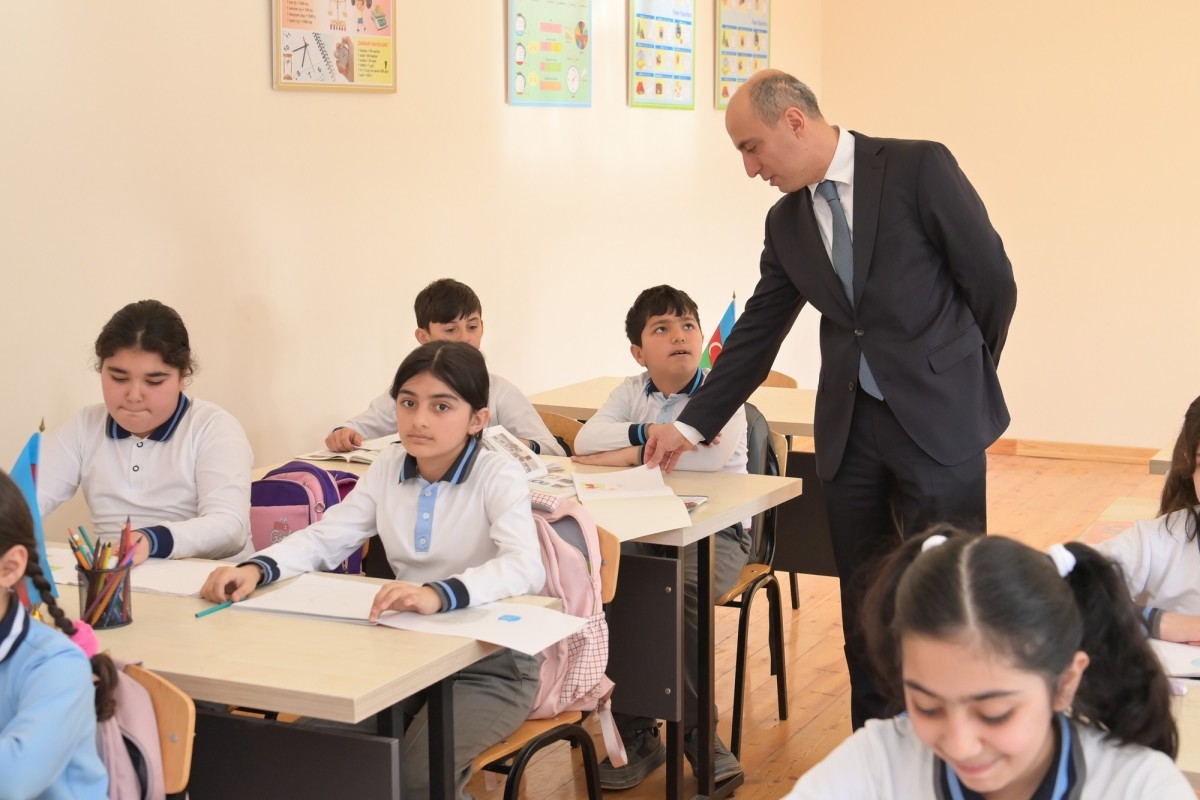 Министр образования посетил школы в Ханкенди и Ходжалы-ФОТО 