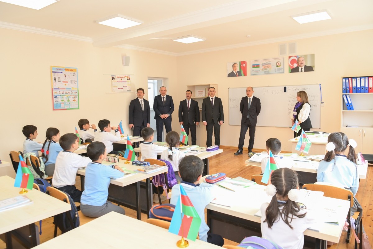 Министр образования посетил школы в Ханкенди и Ходжалы-ФОТО 