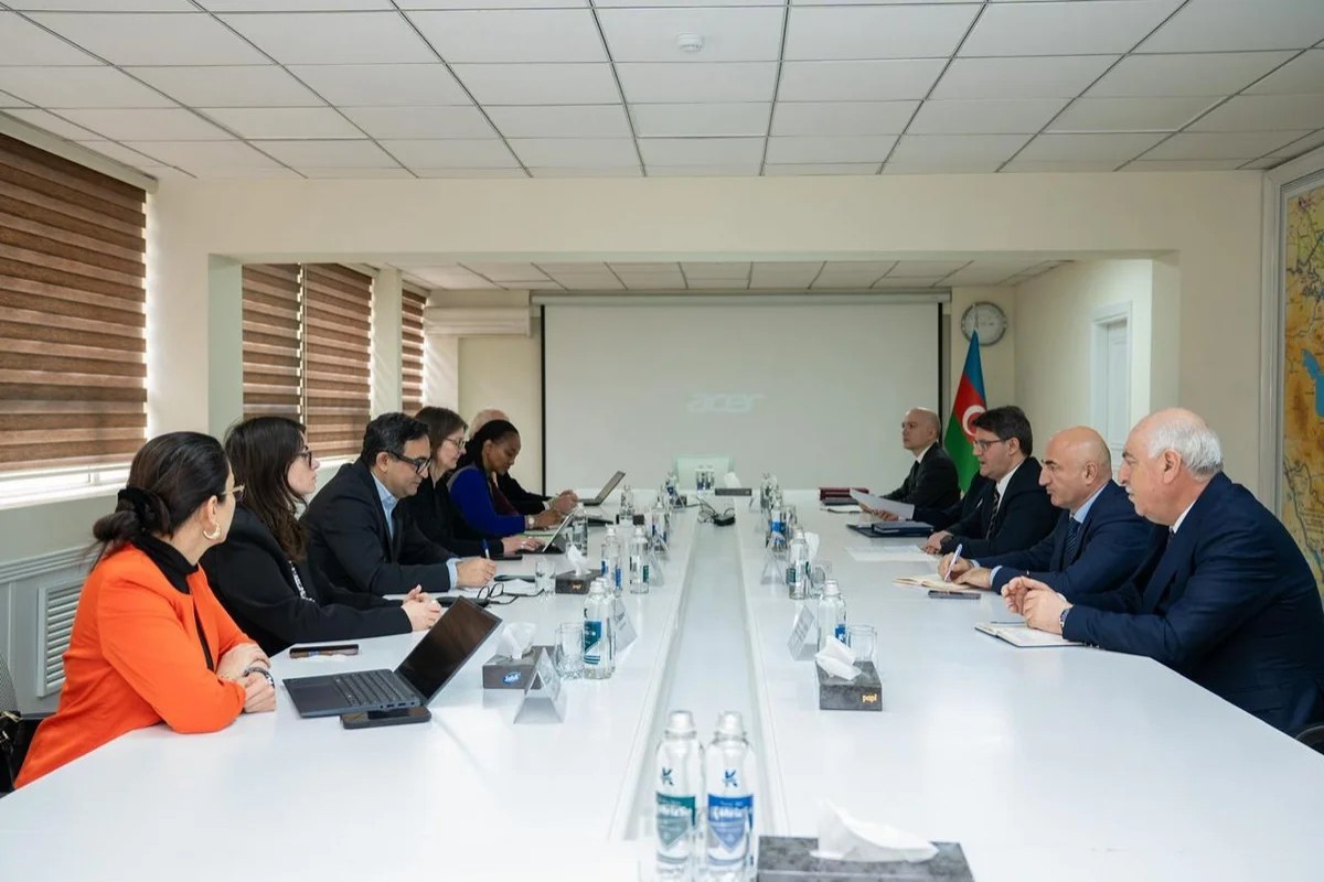 Министр экологии Азербайджана обсудил сотрудничество с Всемирным банком