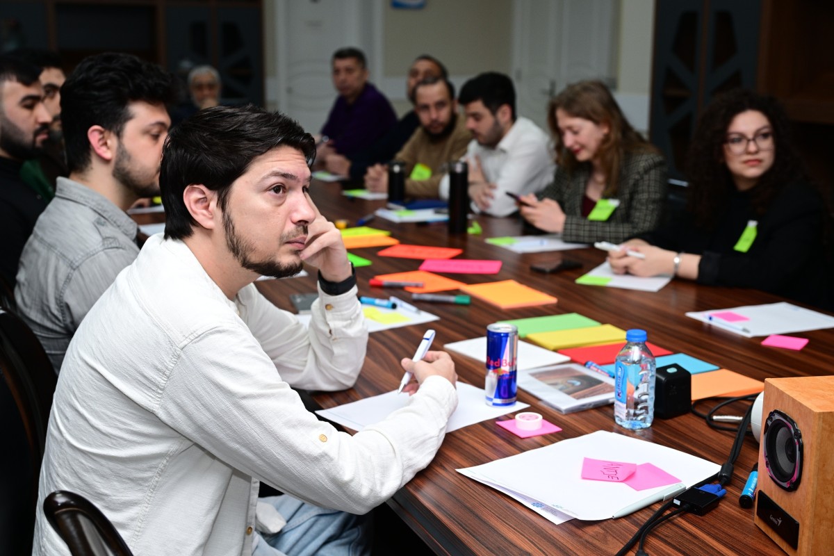 В Баку обсудили создание мультимедийного контента для современных медиа-ФОТО 