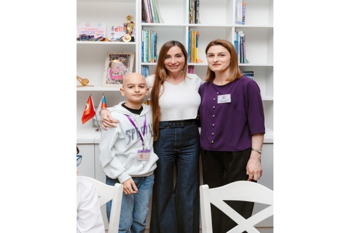 Лейла Алиева, Арзу Алиева и Алена Алиева посетили Центр «Поддержка жизни»-ФОТО 