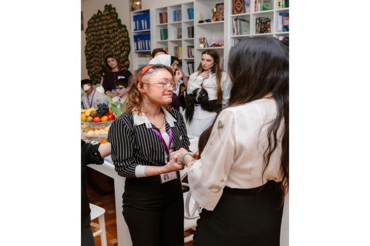 Лейла Алиева, Арзу Алиева и Алена Алиева посетили Центр «Поддержка жизни»-ФОТО 