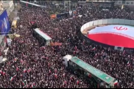 В центре Тегерана проходит церемония прощания с высокопоставленными военными