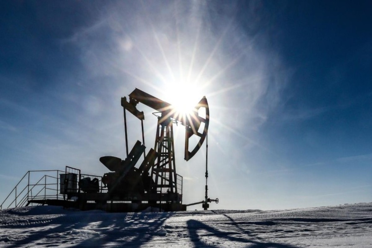 Цена нефти Brent на ICE торгуется выше $100