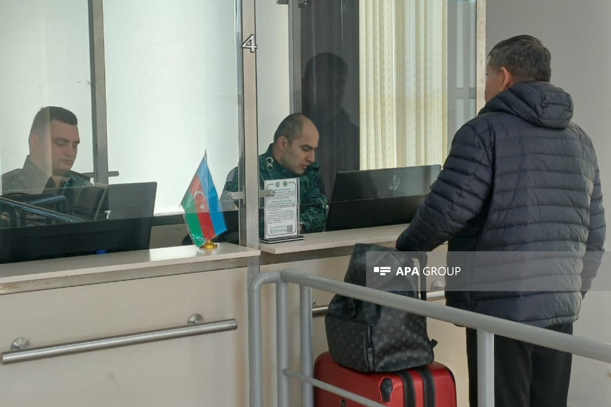 Из Ирана через границу с Азербайджаном эвакуированы еще шесть человек