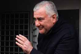 КС Армении признал правомерной национализацию "Электросетей" Карапетяна