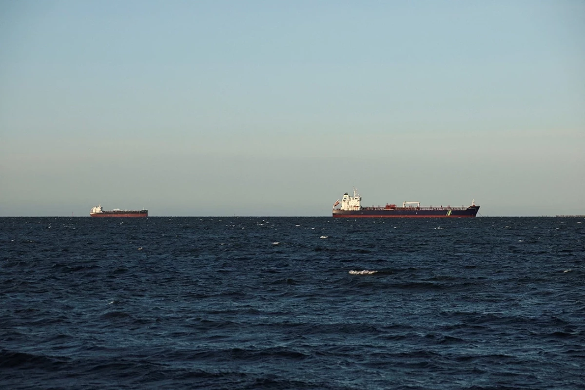 Таиланд намерен начать переговоры с Россией о закупках нефти