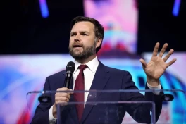 Вэнс: Трамп хочет урегулирования в Украине и восстановления торговли с РФ