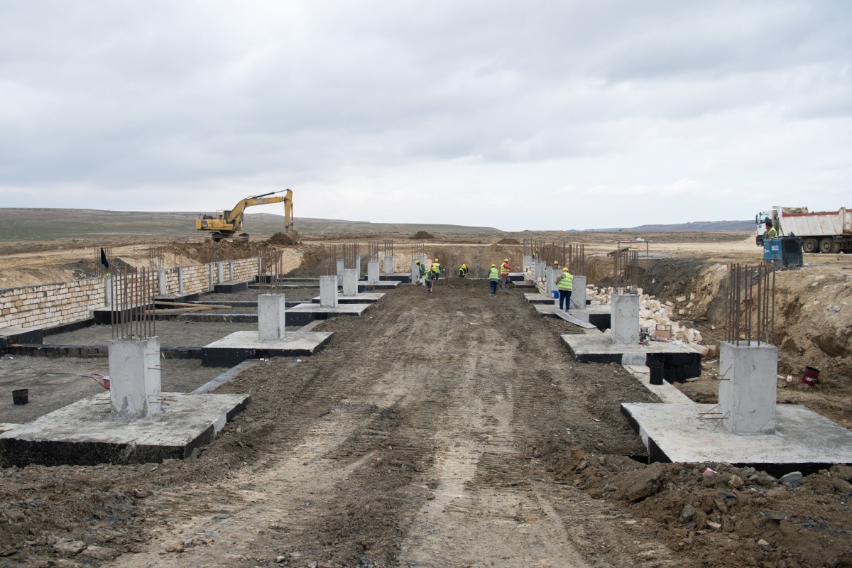 В Баку и на Абшероне строят новые очистные сооружения и канализационные коллекторы-ФОТО 