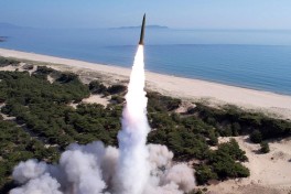 Yonhap: Северная Корея провела запуск десяти баллистических ракет