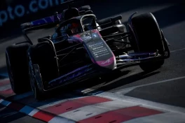 "Формула-1" отменила этапы Гран-при в Бахрейне и Саудовской Аравии