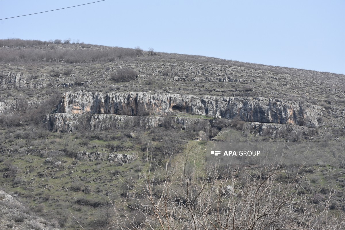 Хикмет Гаджиев: в Азыхской пещере проходят международные археологические исследования