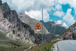 Сухопутные границы Азербайджана будут оставаться закрытыми до 1 июля