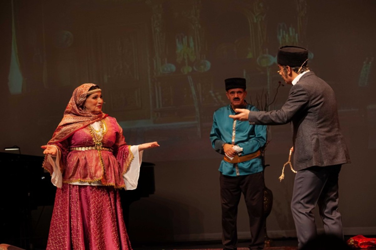 В Канаде показали современную постановку «Аршин мал алан»-ФОТО 