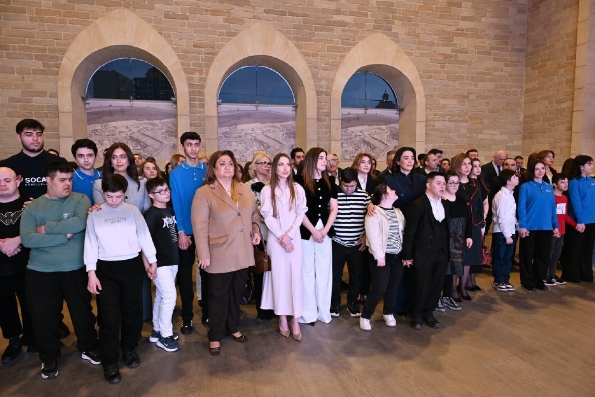 В Музее каменной летописи открылась инклюзивная художественная выставка "Вне рамок"