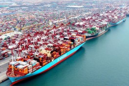 FT: Война в Иране возвращает рынок контейнеров в «Дикий Запад»