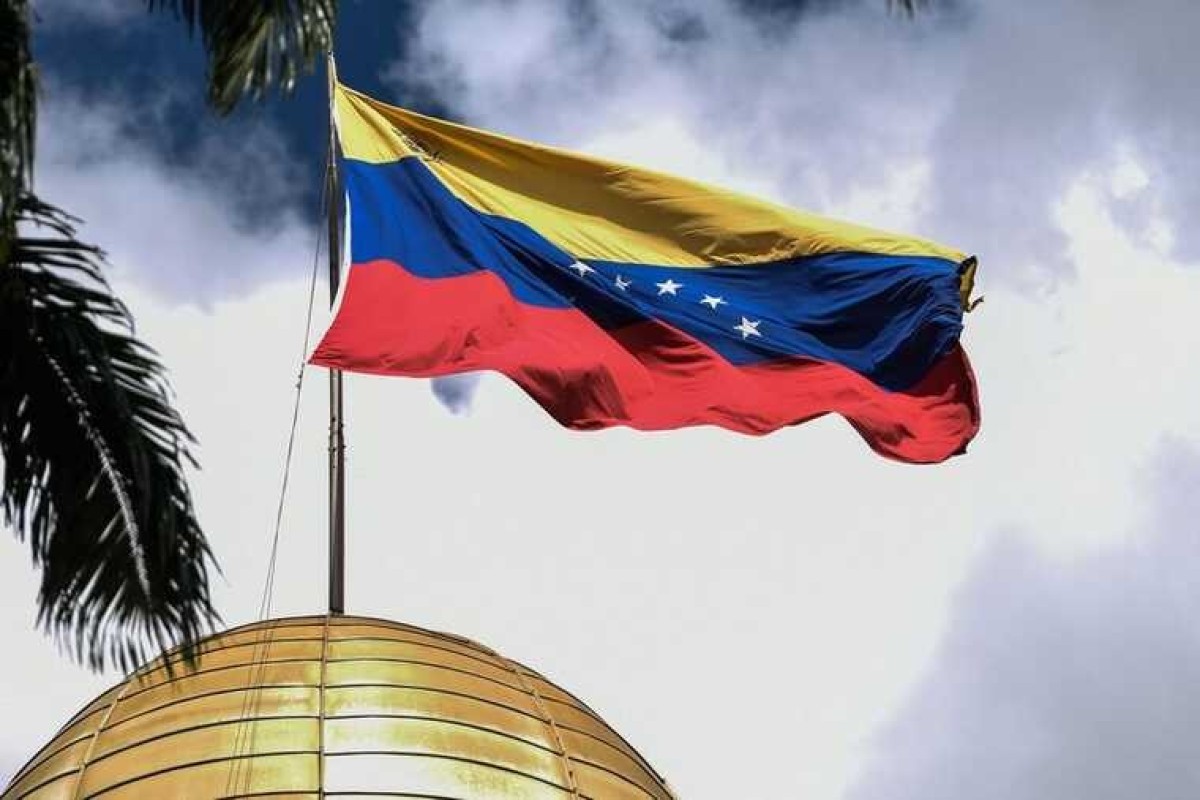 США начали возобновление работы посольства в Венесуэле и смягчили рекомендации по поездкам