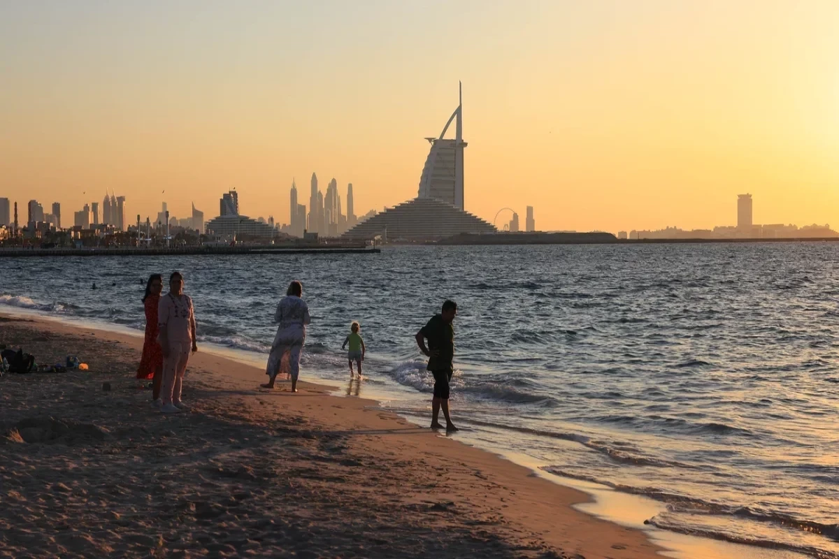 Туризм в Дубае просел: цены упали до 40%