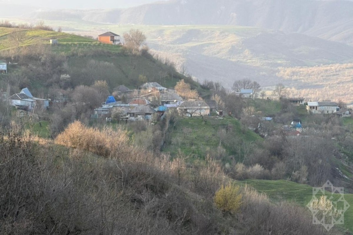 Оползень повредил защитную полосу дороги Муганлы–Исмаиллы-ФОТО 