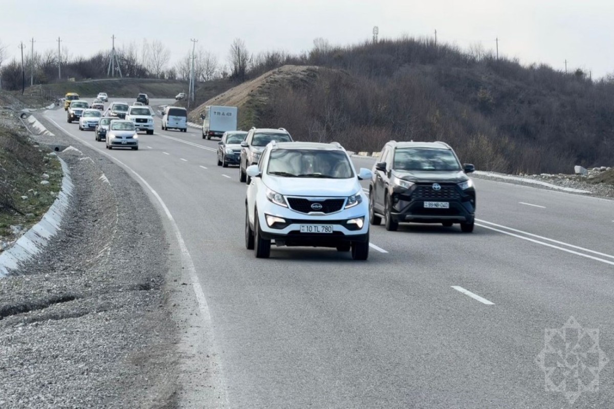 Оползень повредил защитную полосу дороги Муганлы–Исмаиллы-ФОТО 