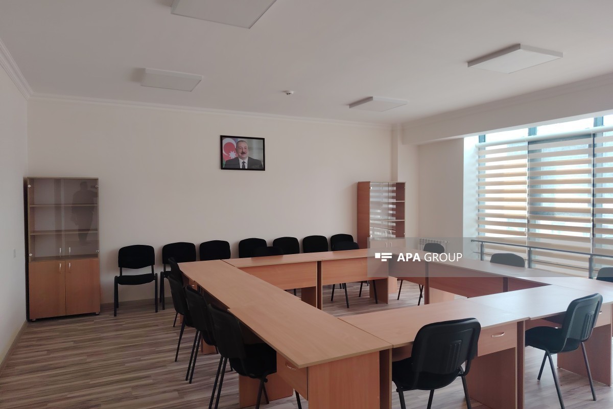 Журналистам показали новый лицей в Шамахы-ФОТО 