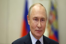 Путин запретил экспорт из России золотых слитков весом более 100 граммов