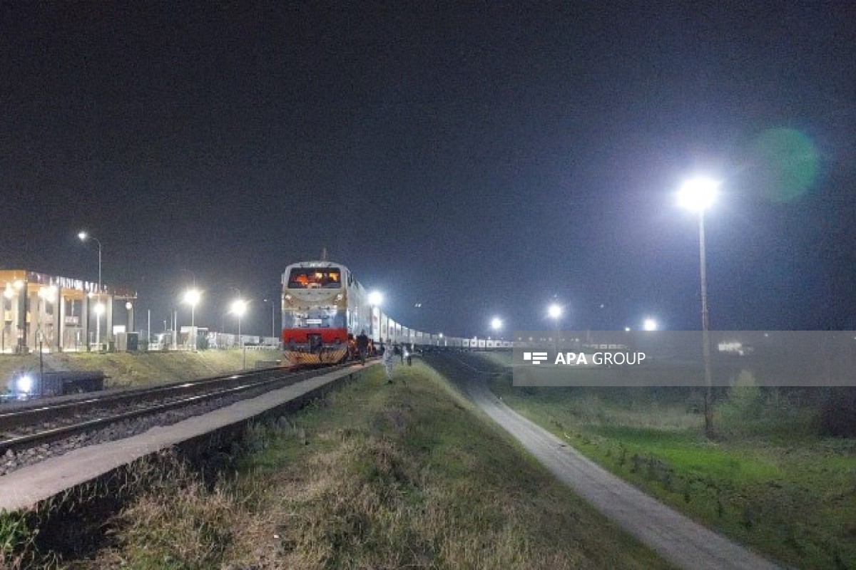 Состав с гумпомощью РФ отправлена из Астары в Иран-ФОТО -ОБНОВЛЕНО 