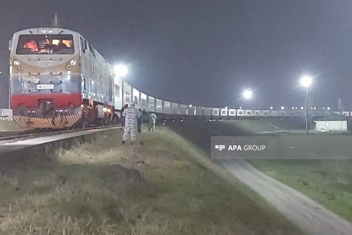 Состав с гумпомощью РФ отправлена из Астары в Иран-ФОТО -ОБНОВЛЕНО 