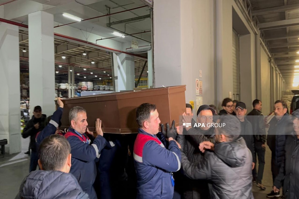 Тело народного артиста Расима Балаева доставлено из Стамбула в Баку-ФОТО 