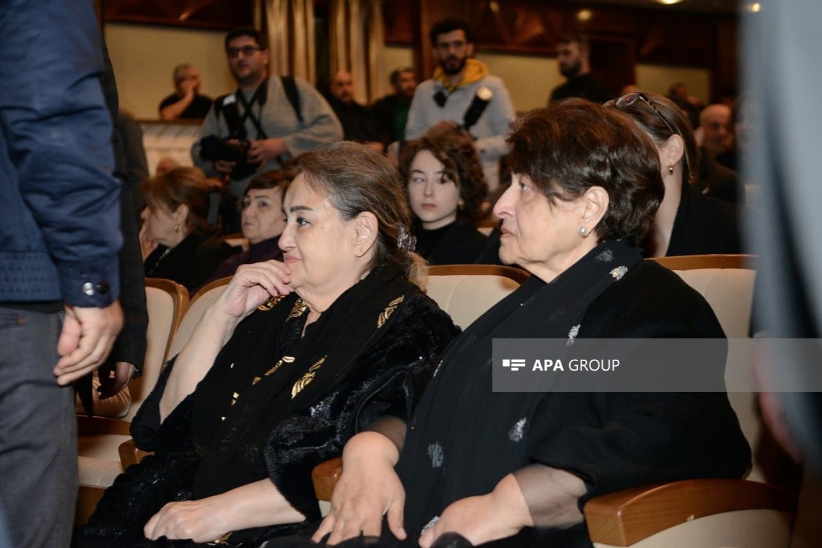 В Баку провожают в последний путь Расима Балаева-ФОТО -ВИДЕО 