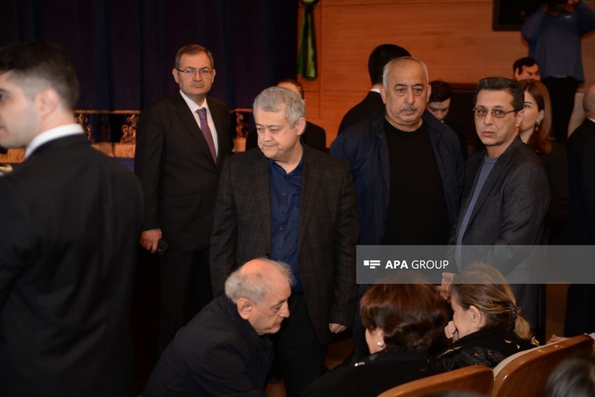 В Баку провожают в последний путь Расима Балаева-ФОТО -ВИДЕО 