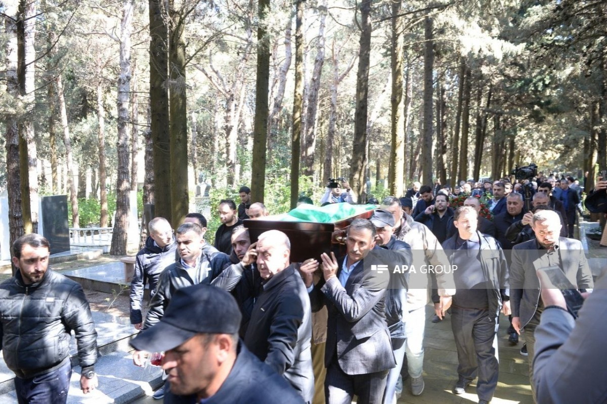 В Баку простились с народным артистом Расимом Балаевым -ФОТО -ВИДЕО -ОБНОВЛЕНО 