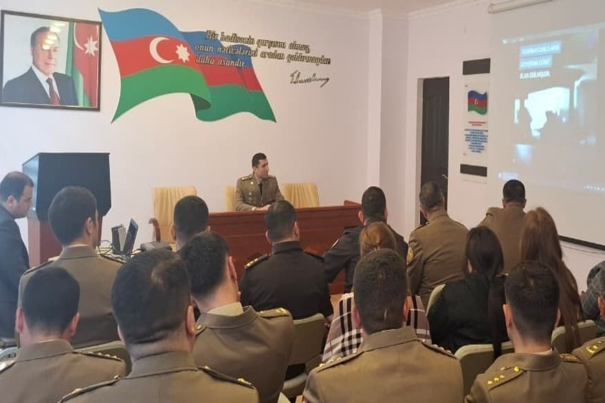 В МЧС почтили память жертв геноцида азербайджанцев-ФОТО 