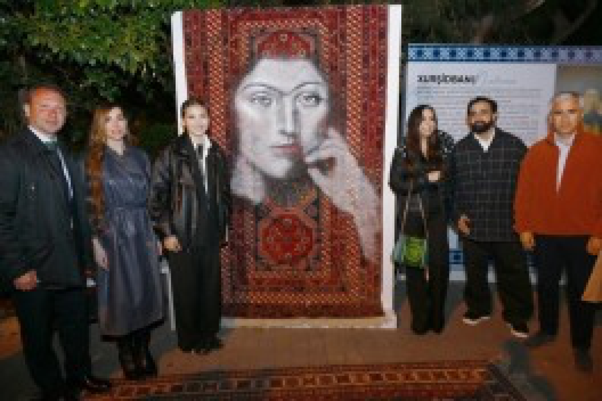 Лейла Алиева и Арзу Алиева посетили Международный фестиваль ковра -ФОТО 