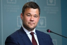 Зеленский ввел санкции против экс-главы своего офиса