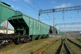 В Армению транзитом через территорию Азербайджана будет отправлено 8 вагонов с удобрениями
