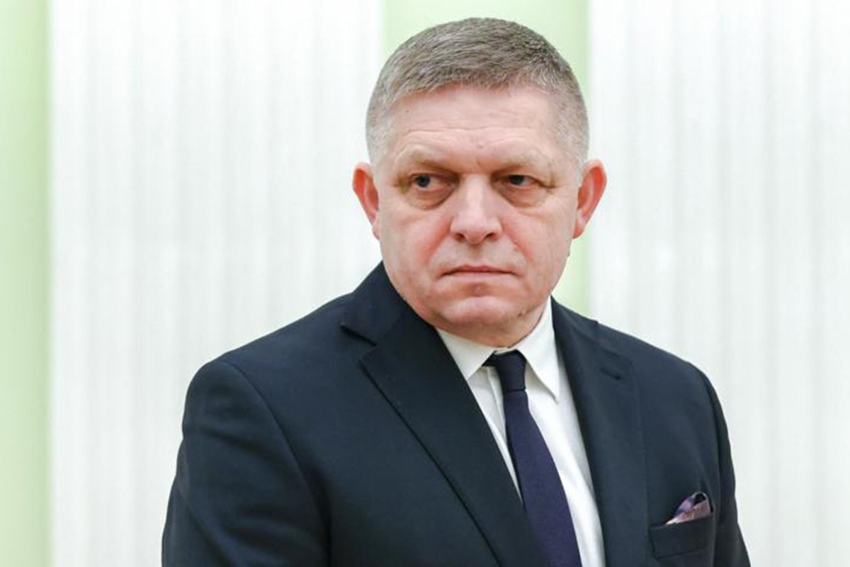Фицо заявил об отказе поддерживать военные кредиты Украине