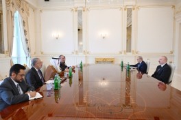 Алиев принял делегацию во главе с председателем ИБР