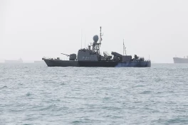Иран атаковал три эсминца США вблизи Ормузского пролива