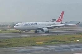 В Непале при посадке загорелся самолет Turkish Airlines