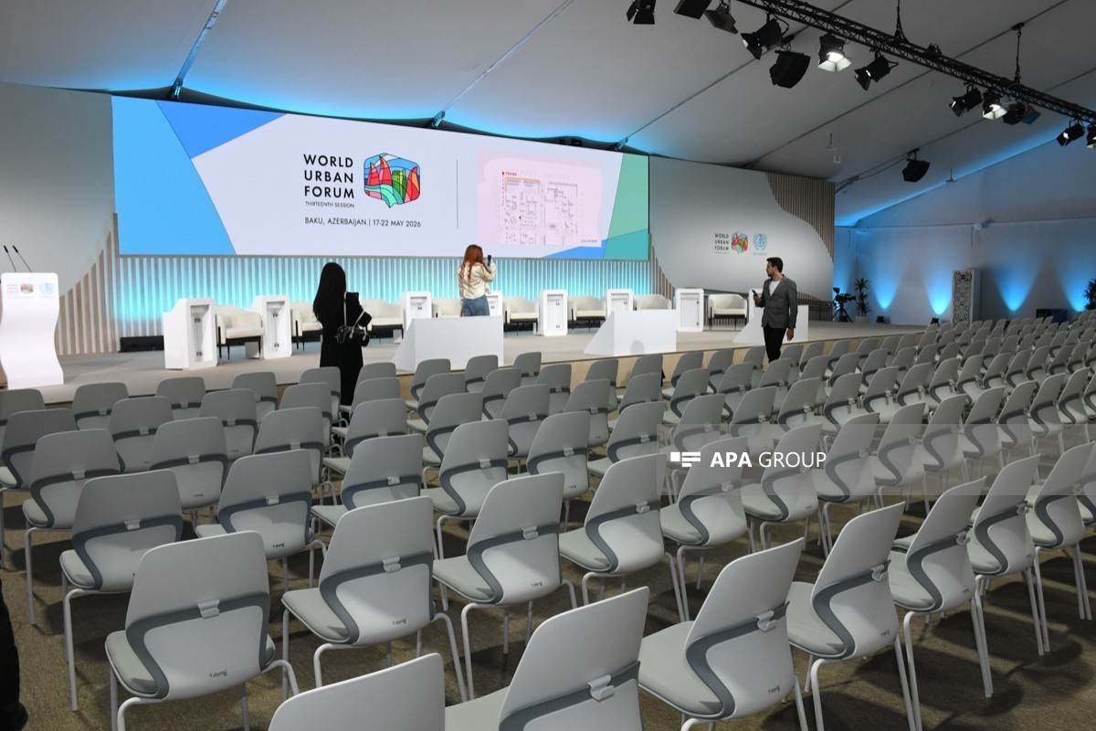 Представители медиа ознакомились с подготовкой к форуму WUF13-ФОТО 
